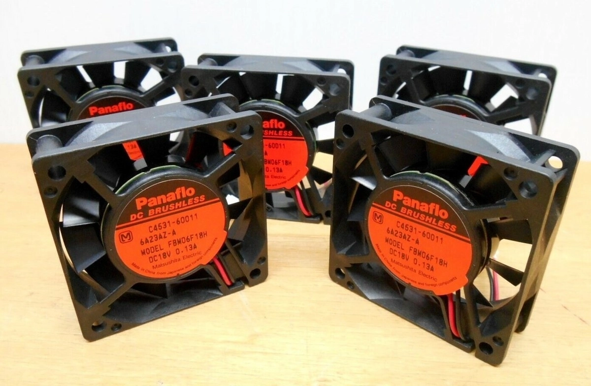 18V FAN  60X60X20 MM 2 KABLO 18 V 0,13 A  FBM06F18H PANAFLO