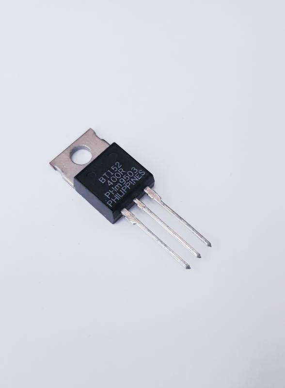 BT152-500R  TO-220 20A 500V TRİSTÖR