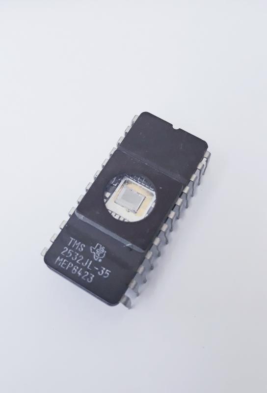 TMS2716C  EPROM TEXSAS