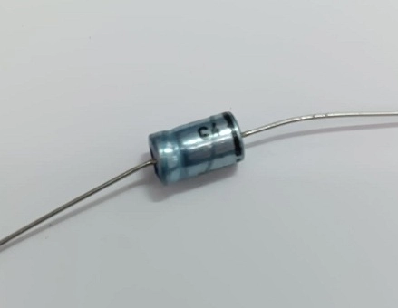 22UF 63V AXIEL KONDANSATÖR 6X10,5  PHILPS