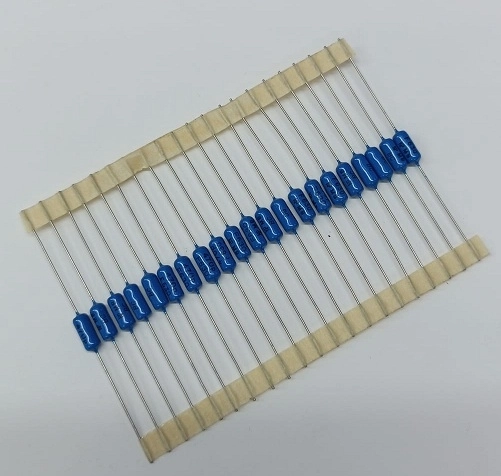 470PF 630V %1 AXIEL KONDANSATÖR BC COMPONENT