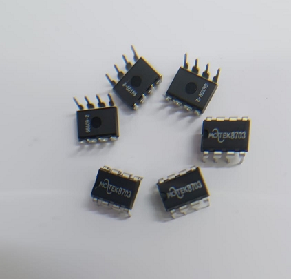 8703 ENTEGRE DIP8 MOTEK
