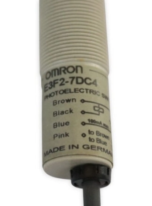 E3F2-7DC4 GEÇİŞLİ IŞIN SENSÖRÜ OMRON NPN
