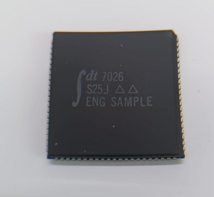 DT 7026S25J ENTEGRE PLCC84 dt  