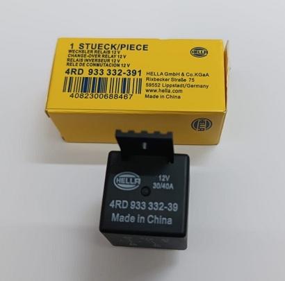 4RD933332-391  12V RÖLE 5 UÇLU 30/40A ÇİFT PLATİNLİ HELLA 