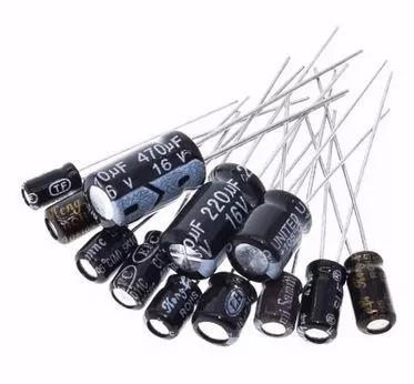 6.8UF 450V  ELEKTROLİTİK ALÜMİNYUM KONDANSATÖR 6,8UF