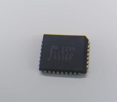 DT 7206L15J  ENTEGRE PLCC32  dt 