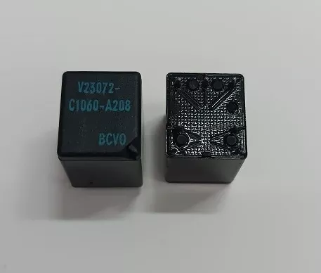 V23072-C1060-A208  SIEMENS RÖLE  28 OHM  3V DC RÖLE