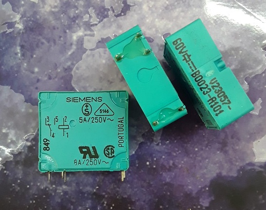 V23057-B0023-A101 RÖLE 60V 8A 250V SIEMENS